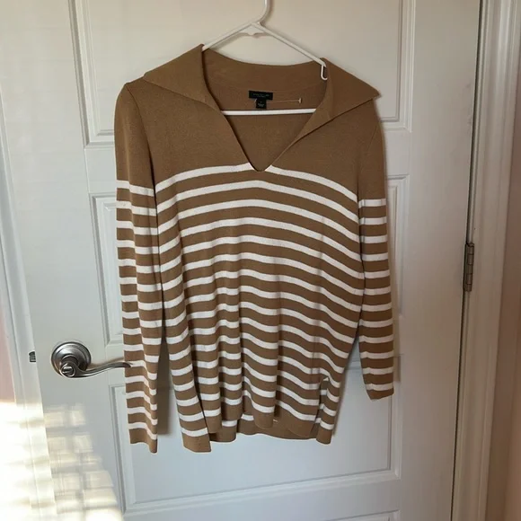 V neck sweater - Picture 1 of 4
